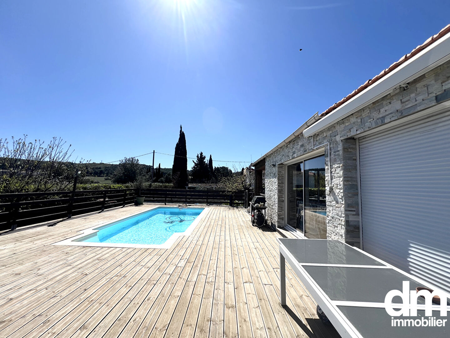 Photo Maison type 4 de 135m2 avec combles, sous-sol et piscine sur 1080m2 de terrain image 6/6
