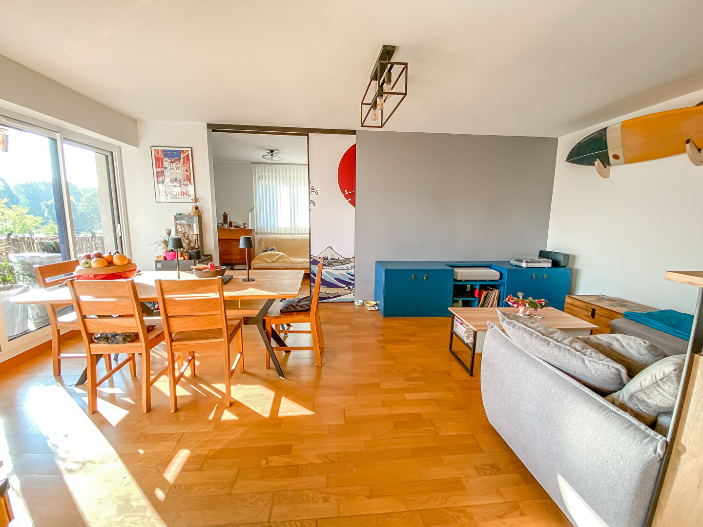 Anglet centre T3/4 de 81m² avec ascenseur - terrasse - parking privé et cave