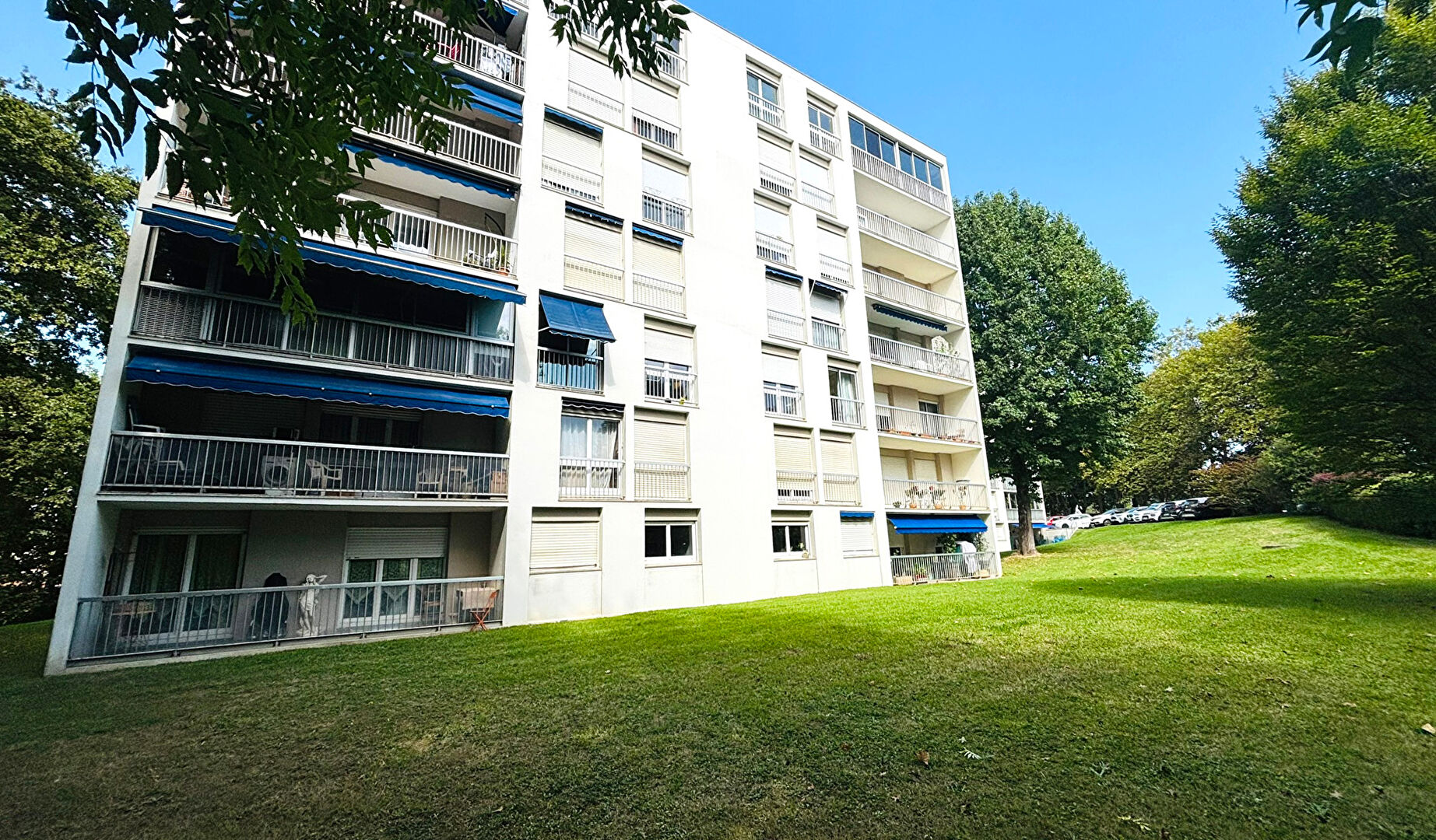 Agence immobilière de DONZACQ IMMO Bayonne - SARL DONZACQ IMMO