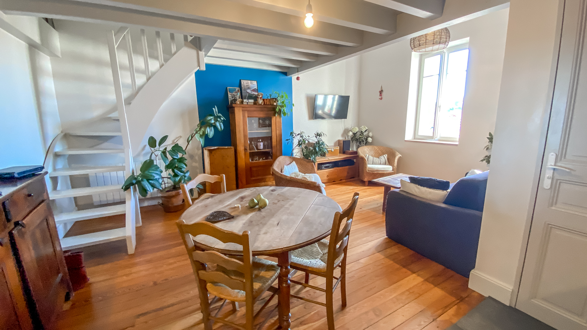 Photo Saint jean de Luz, un duplex raffiné au pied de la baie et du centre ville. image 4/6