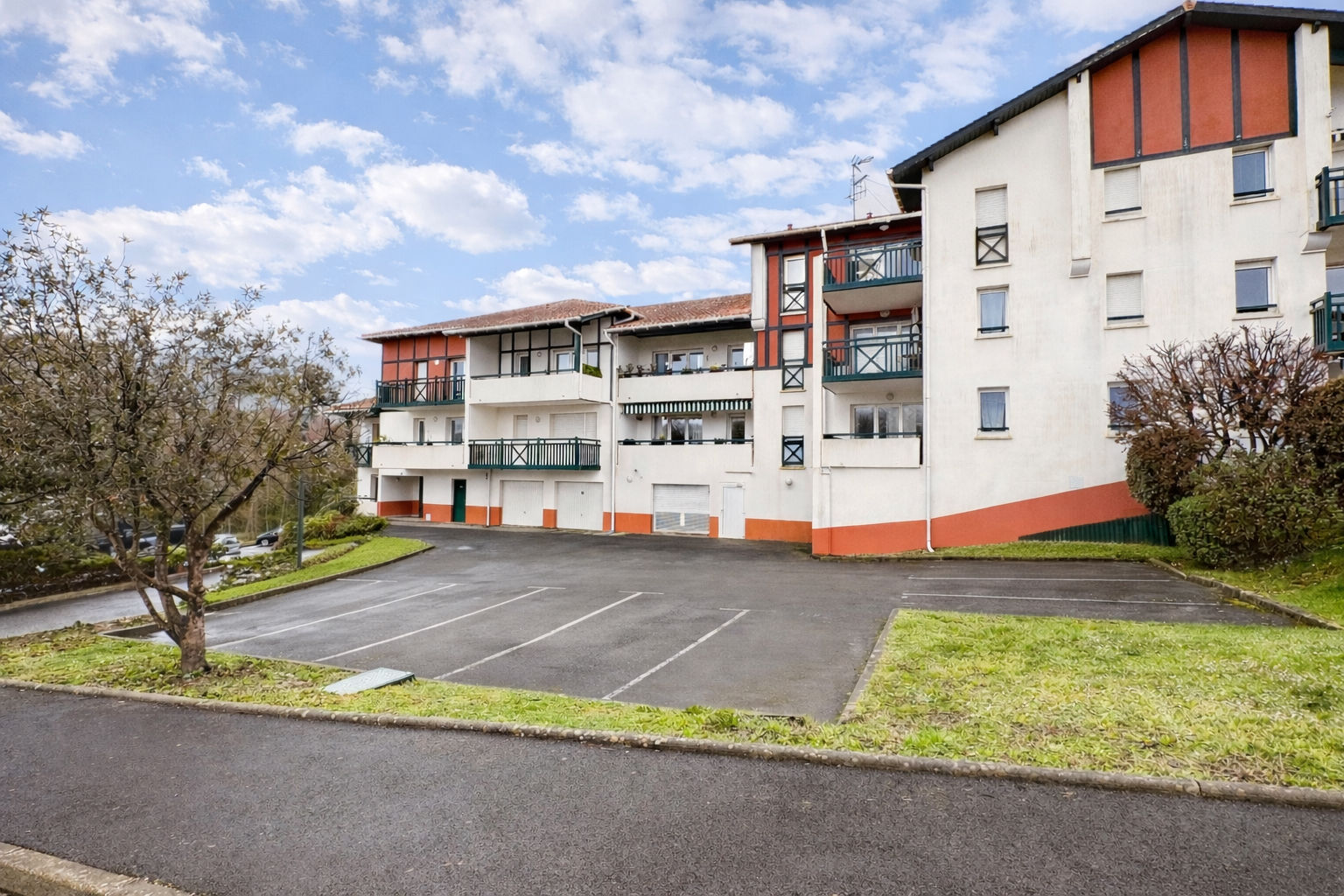 Agence immobilière de DONZACQ IMMO Bayonne - SARL DONZACQ IMMO