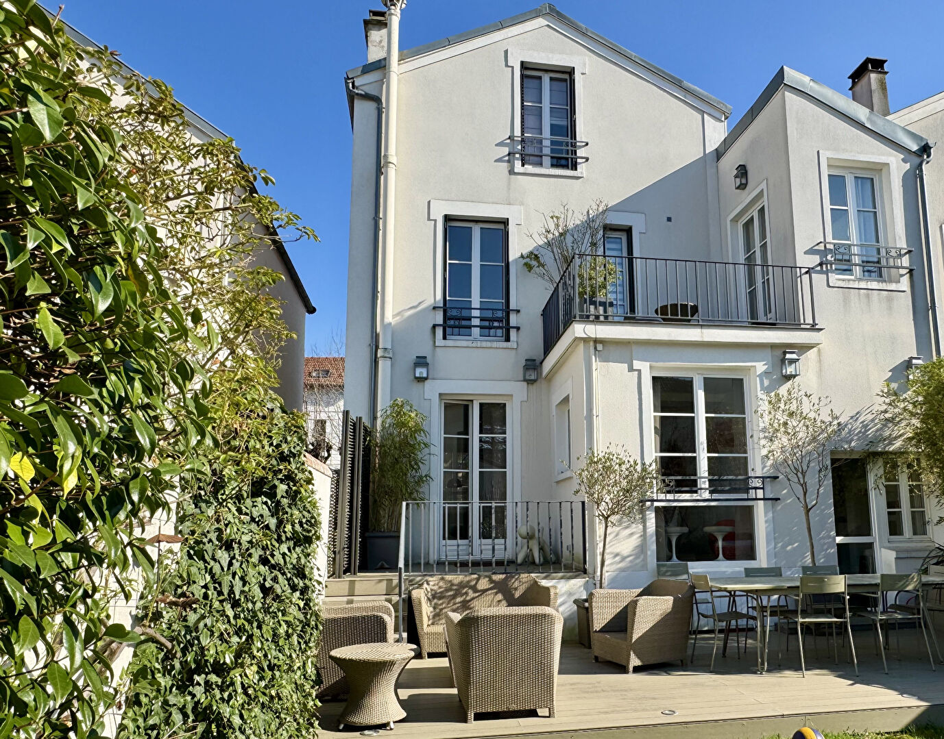 Agence immobilière de DUCLOUX IMMOBILIER Bois Colombes - DUCLOUX IMMOBILIER