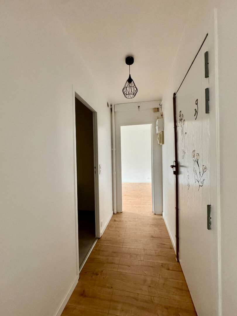 Photo Appartement Colombes 2 pièce(s) 39.10 m2 image 4/5