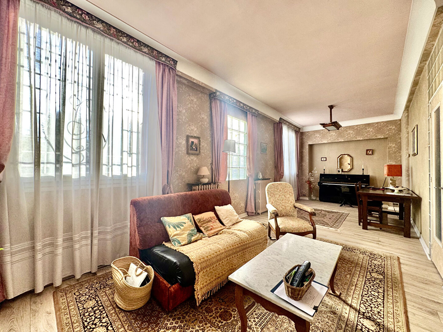 Photo Maison à BOIS-COLOMBES 4 pièce(s) 102 m2 image 4/6