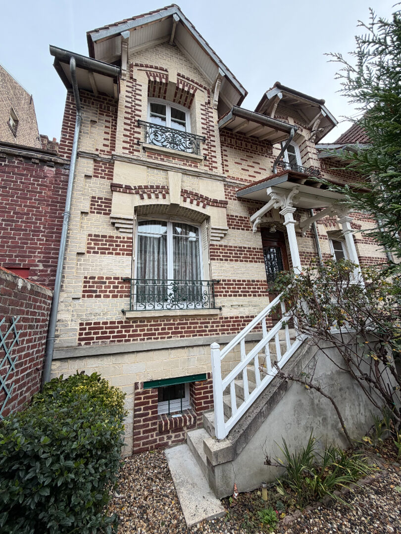 Photo Maison Compiegne 5 pièce(s) 124 m2 image 1/6