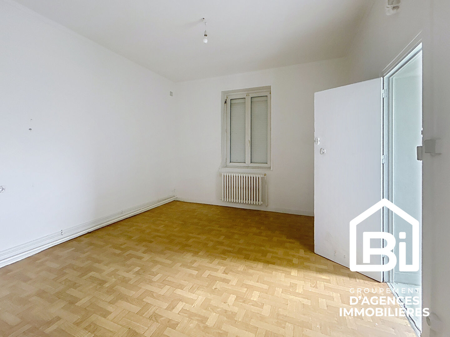 Photo Maison d'habitation à restaurer Caen- rive droite image 2/4