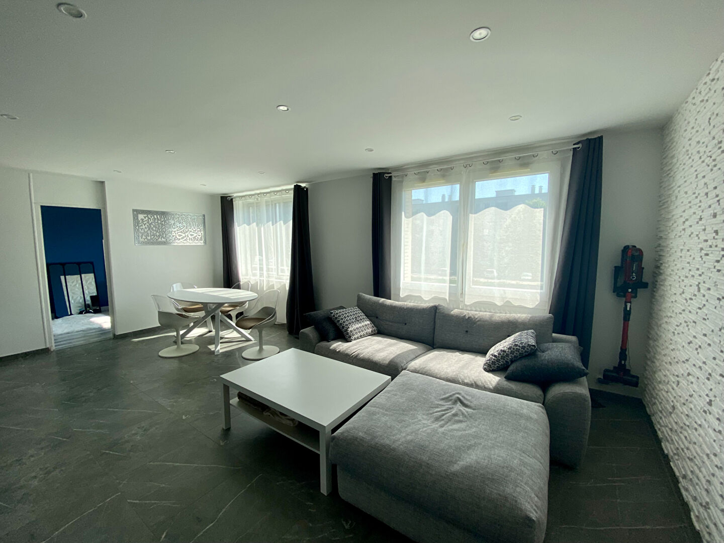 Photo Appartement Montluel centre 4 pièces 86 m2 image 4/6