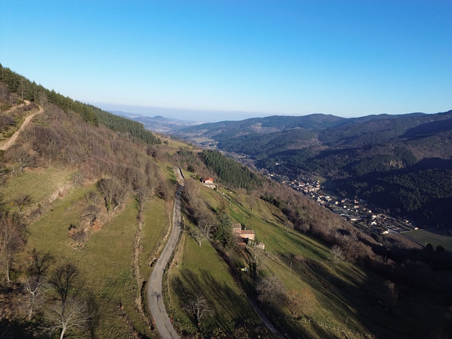 Photo Terrain constructible de 2870 m² situé à Vanosc image 1/6