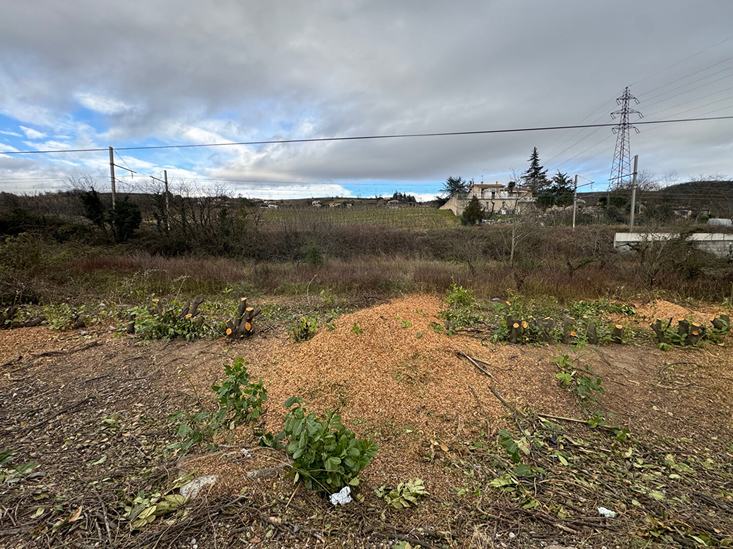 Photo Terrain de 1200 m² constructible Gervans image 2/5