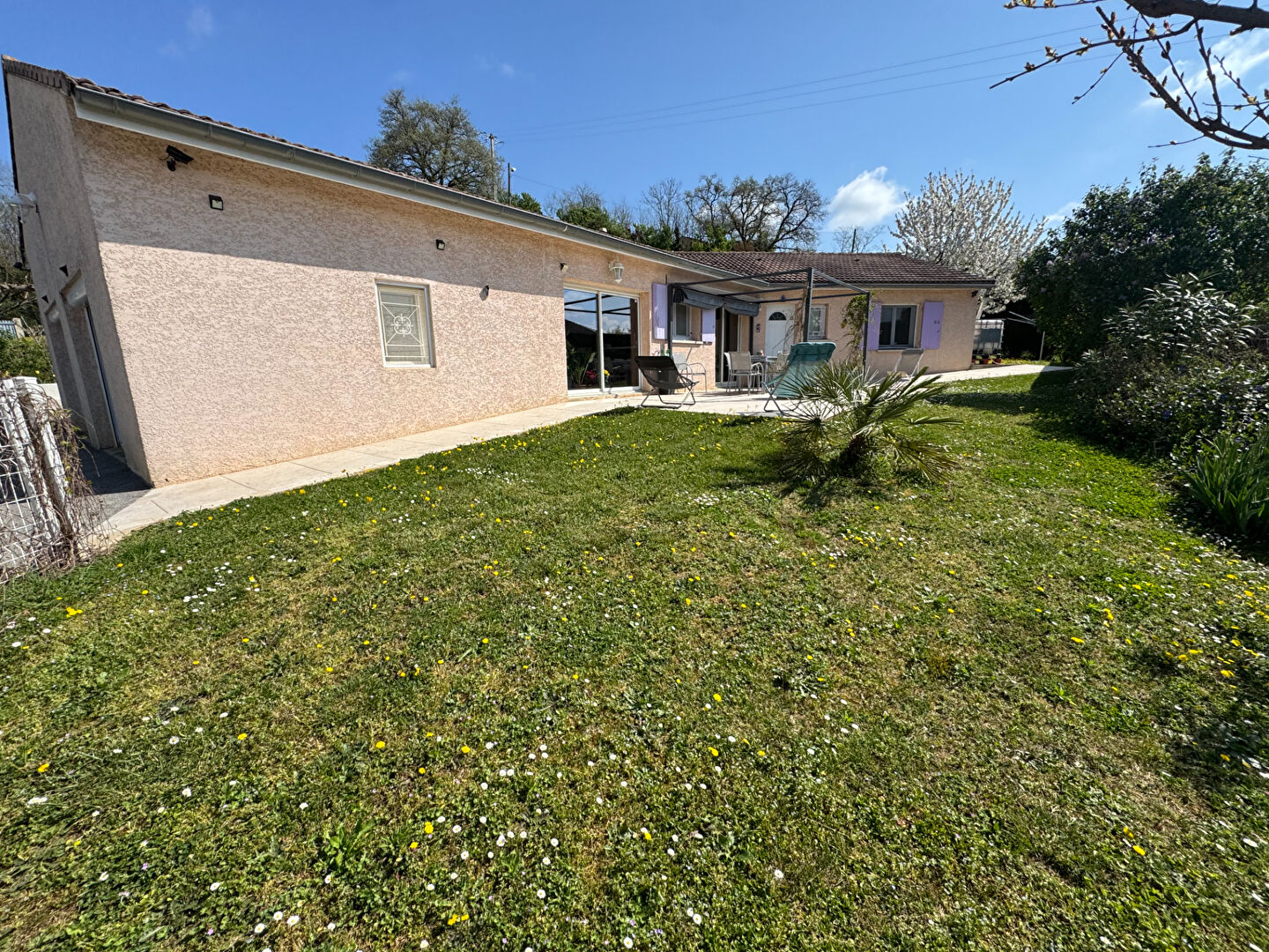 Maison individuelle de 150 m² avec un terrain de 1930 m², Saint-Uze