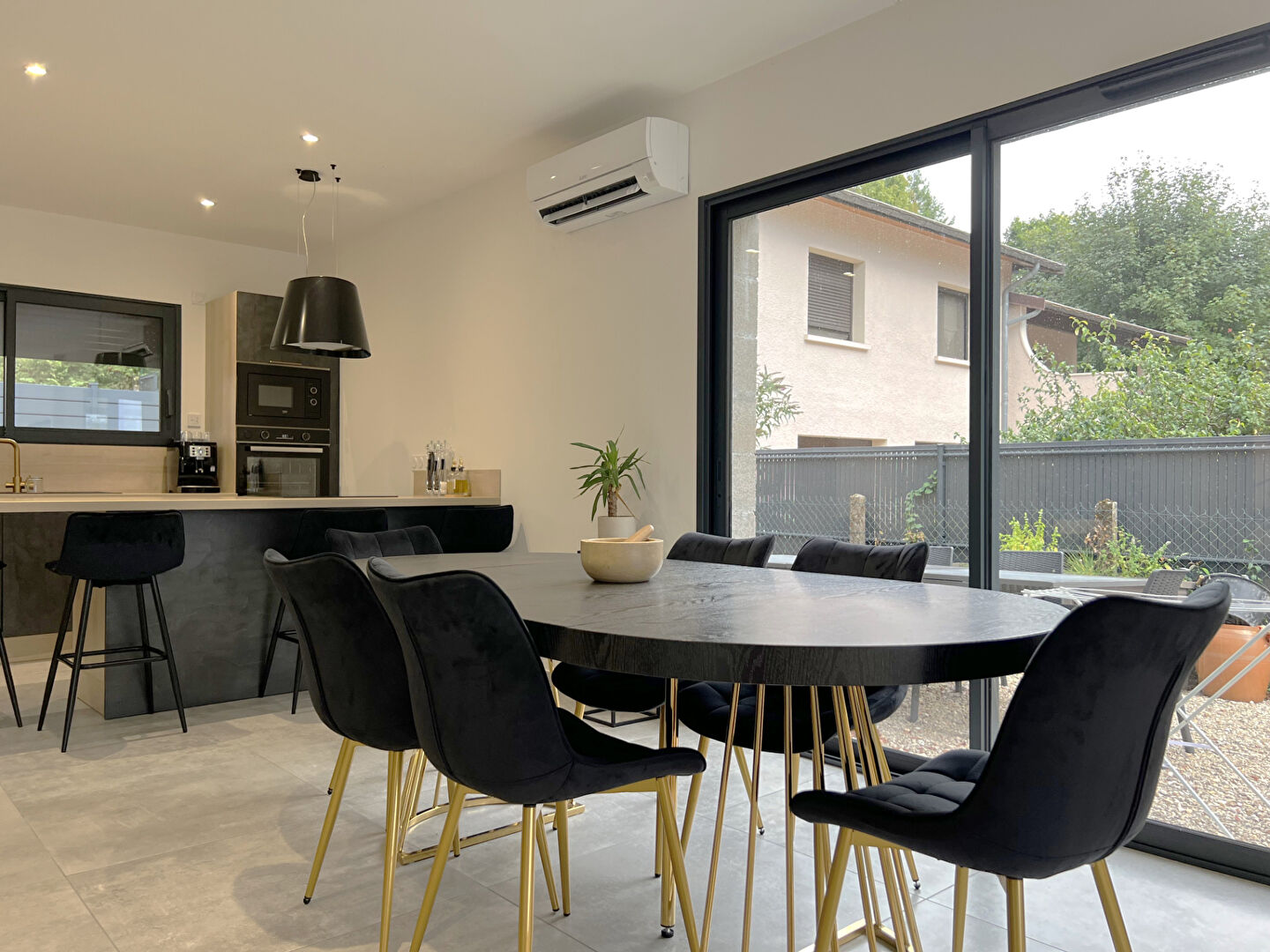 Photo Maison 4 pièces 115m2 - Terrain 441m2 image 2/6