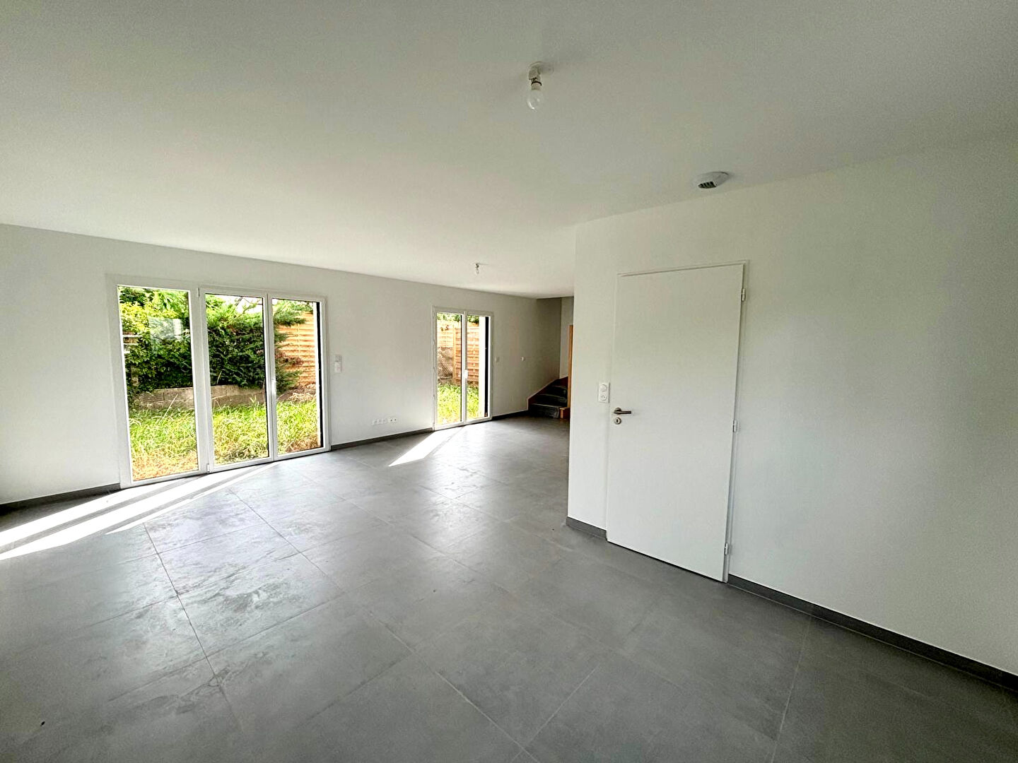 Photo Maison Beynost 4 pièces 100m² environ avec jardin image 4/6