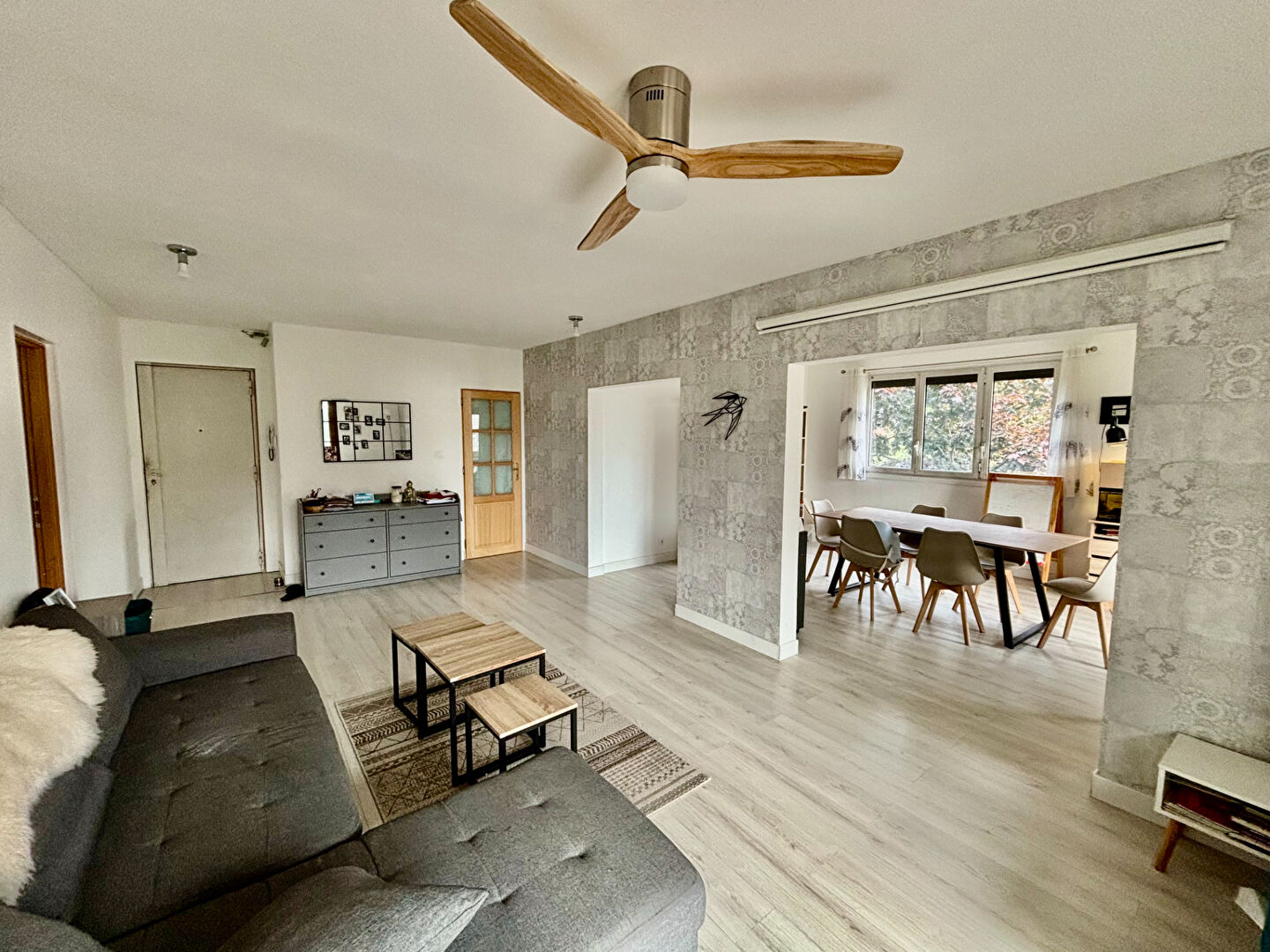 Photo Appartement Rillieux La Pape 5 pièce(s) 108 m2 avec balcon, Sermenaz image 6/6