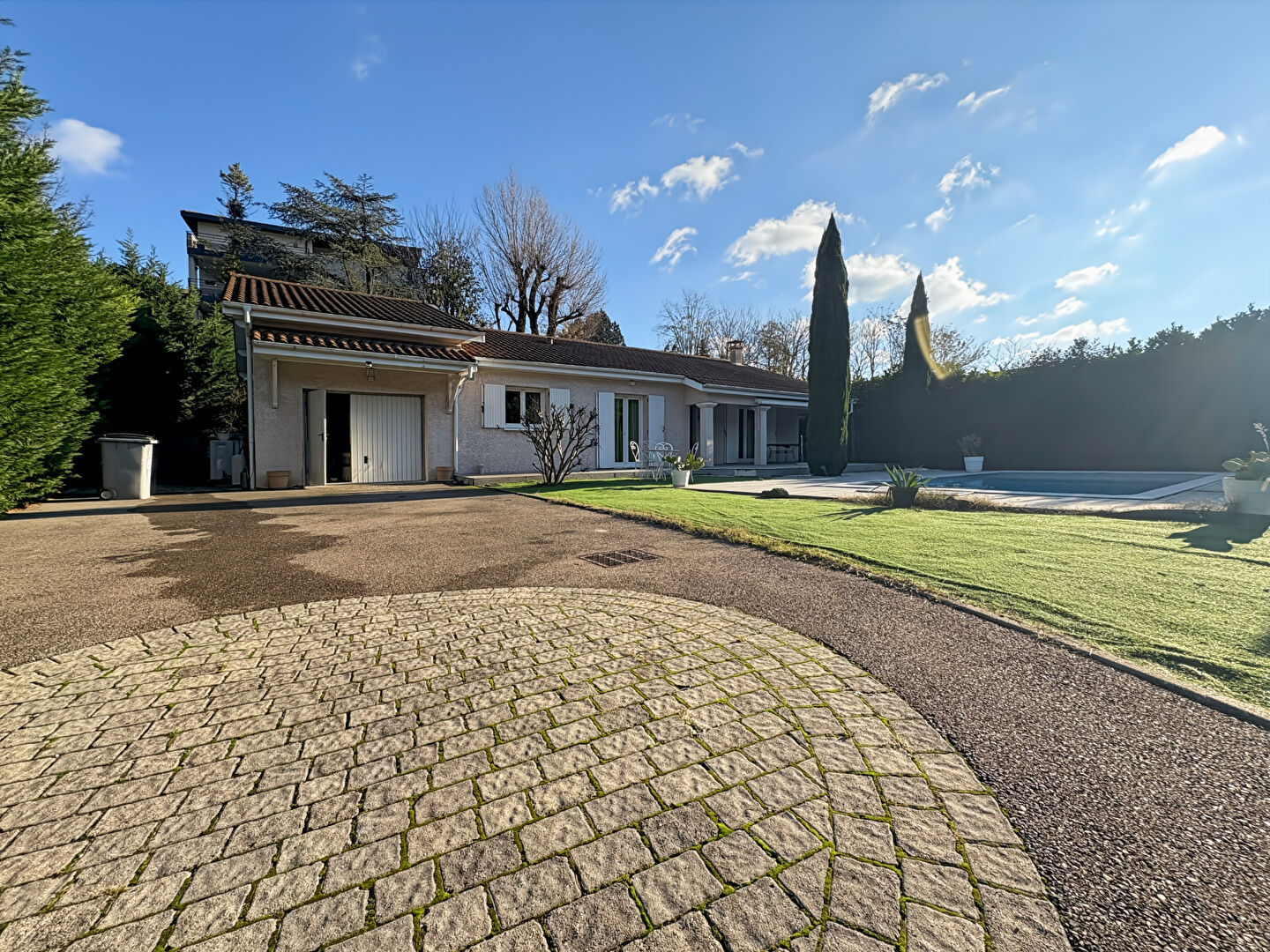 Photo Maison de plain-pied de 108m² SAINTE COLOMBE image 3/6