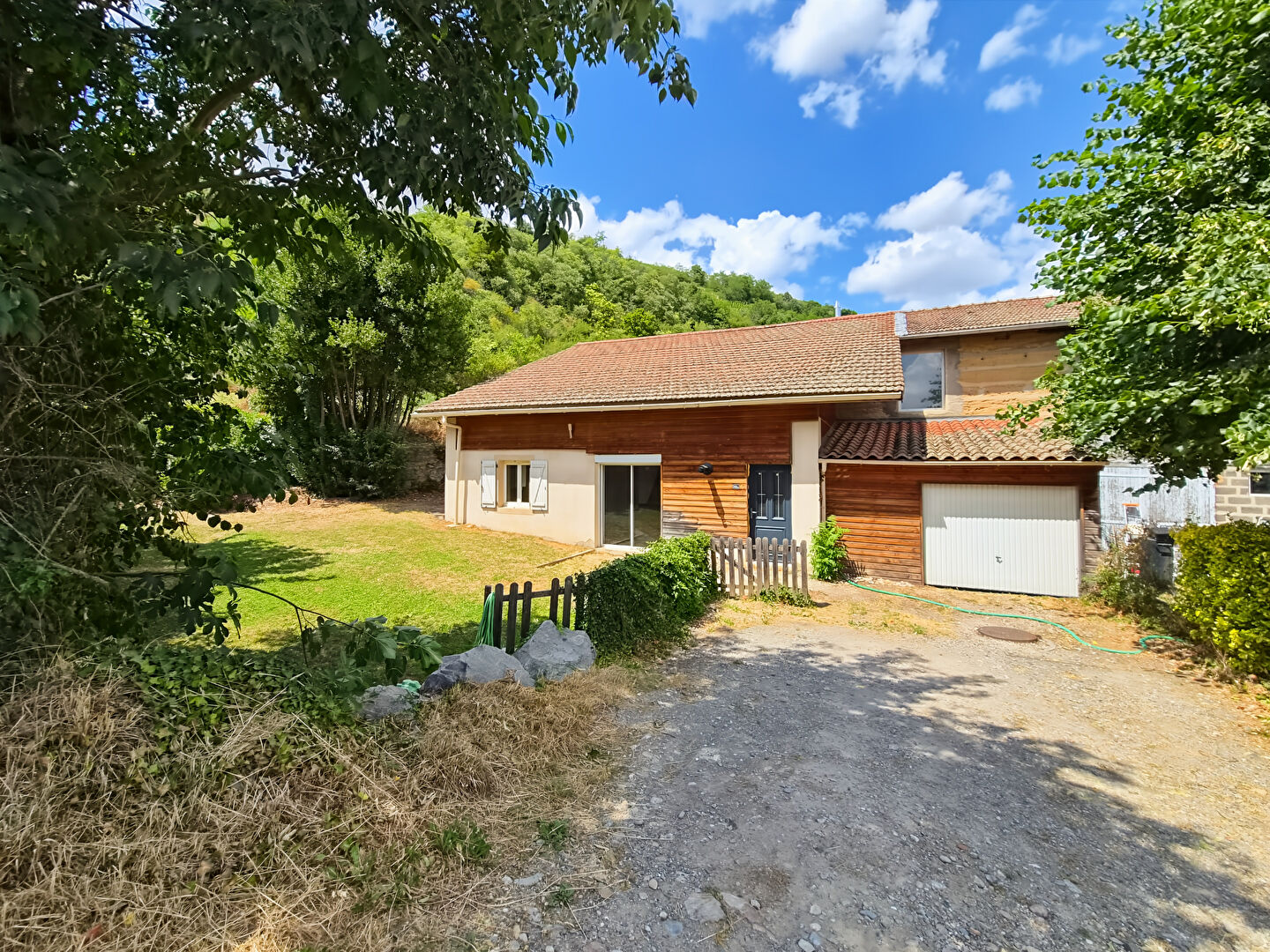Charmante maison familiale à CHAVANAY ? Un cadre de vie agréable à découvrir !