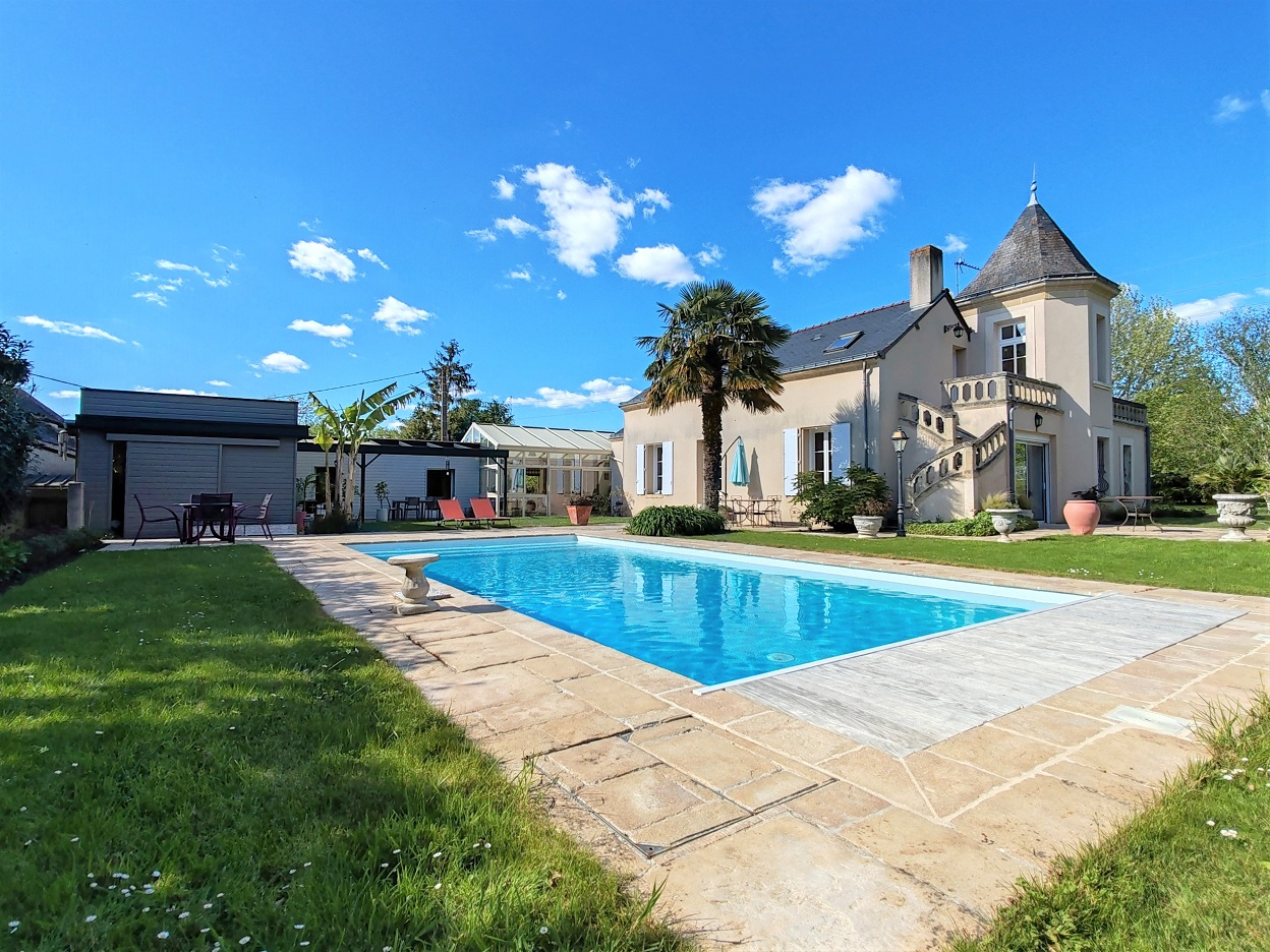 Agence immobilière de ESCP DOUMANDJI-FRABOULET-BAZIN Doue-la-fontaine