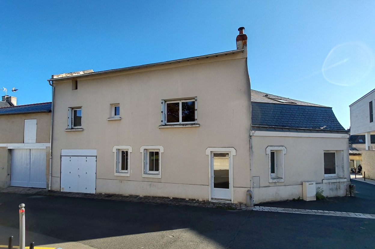 Agence immobilière de ESCP DOUMANDJI-FRABOULET-BAZIN Doue-la-fontaine