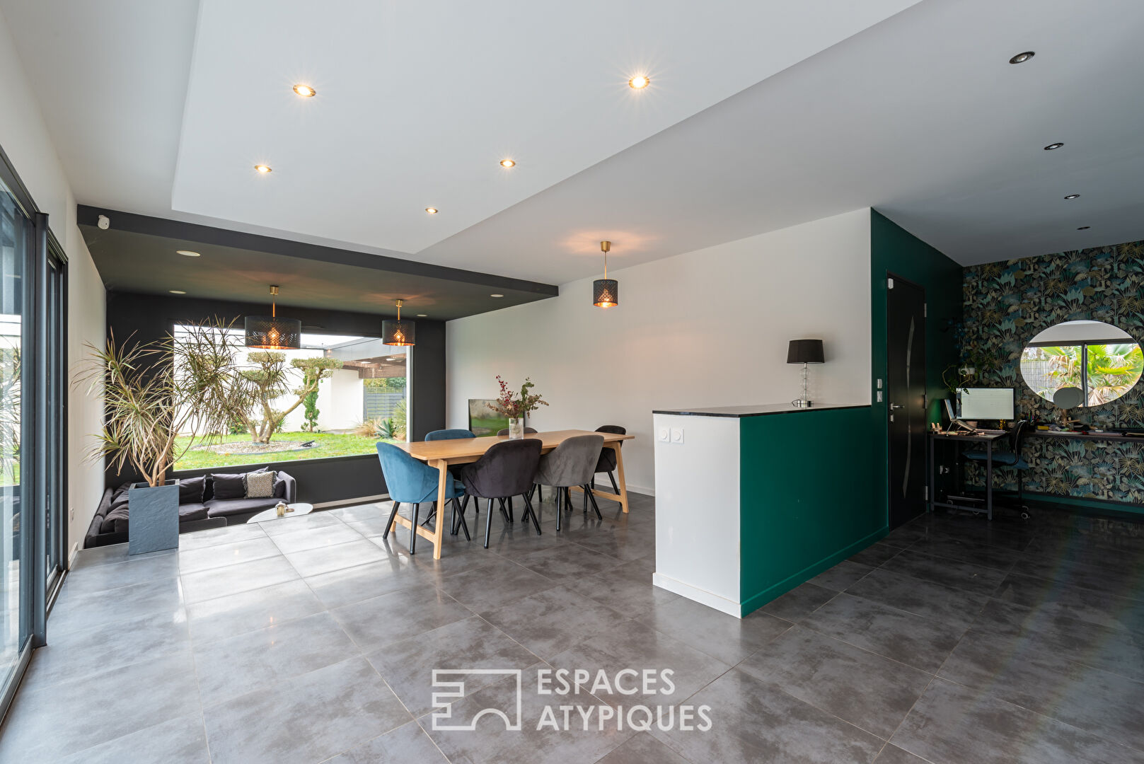 Agence immobilière de ESPACES ATYPIQUES RENNES