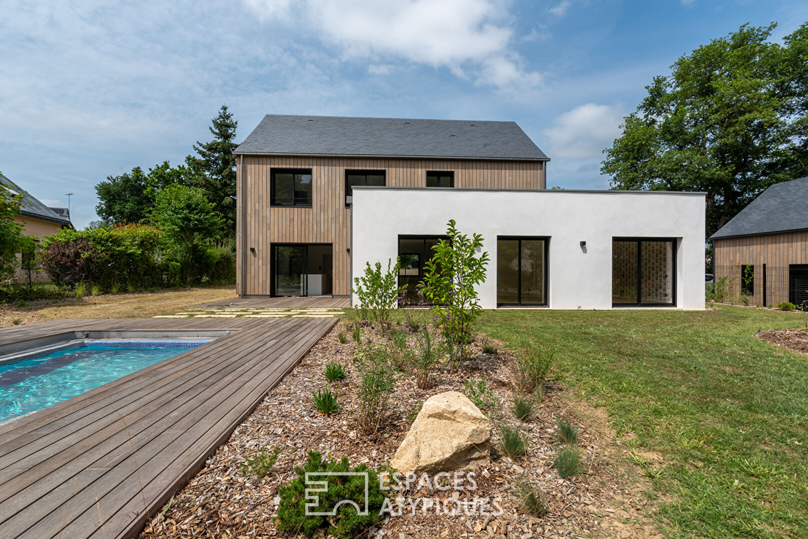 Agence immobilière de ESPACES ATYPIQUES RENNES