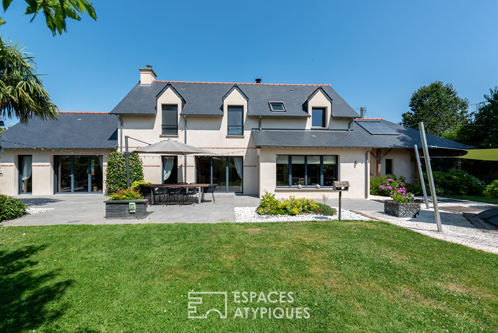 Agence immobilière de ESPACES ATYPIQUES RENNES