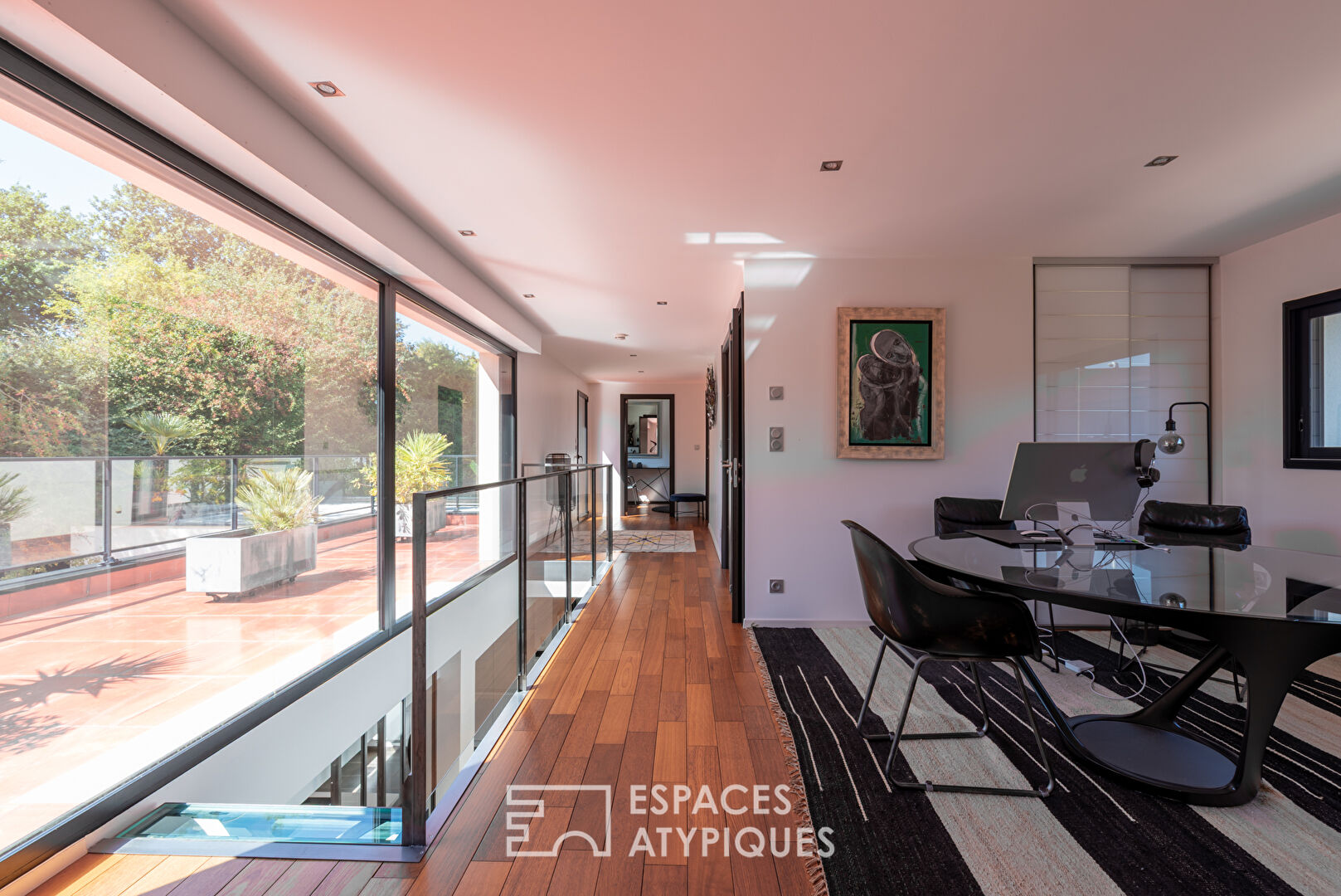 Photo Maison d'architecte avec terrasses et jardin image 6/6