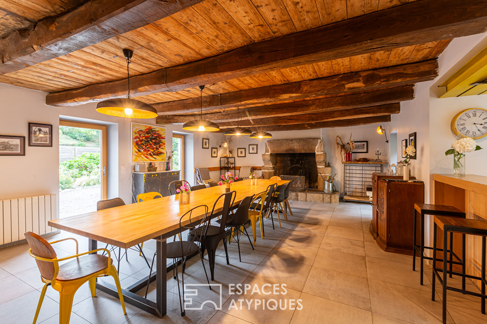 Photo Maison familiale  rénovée 240m², 7 chambres, sauna - salle de sport image 4/6