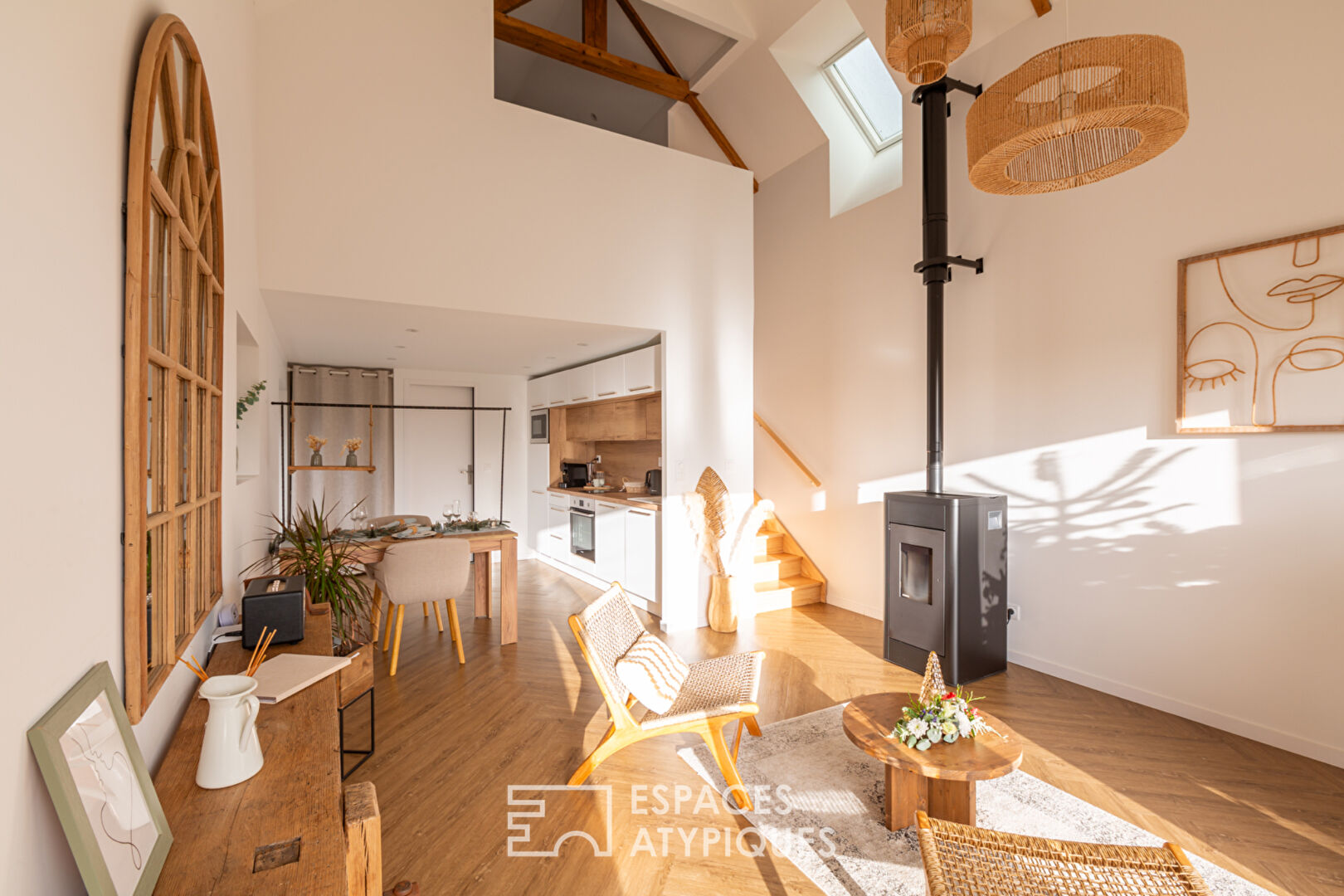 Agence immobilière de ESPACES ATYPIQUES Côtes-d'Armor