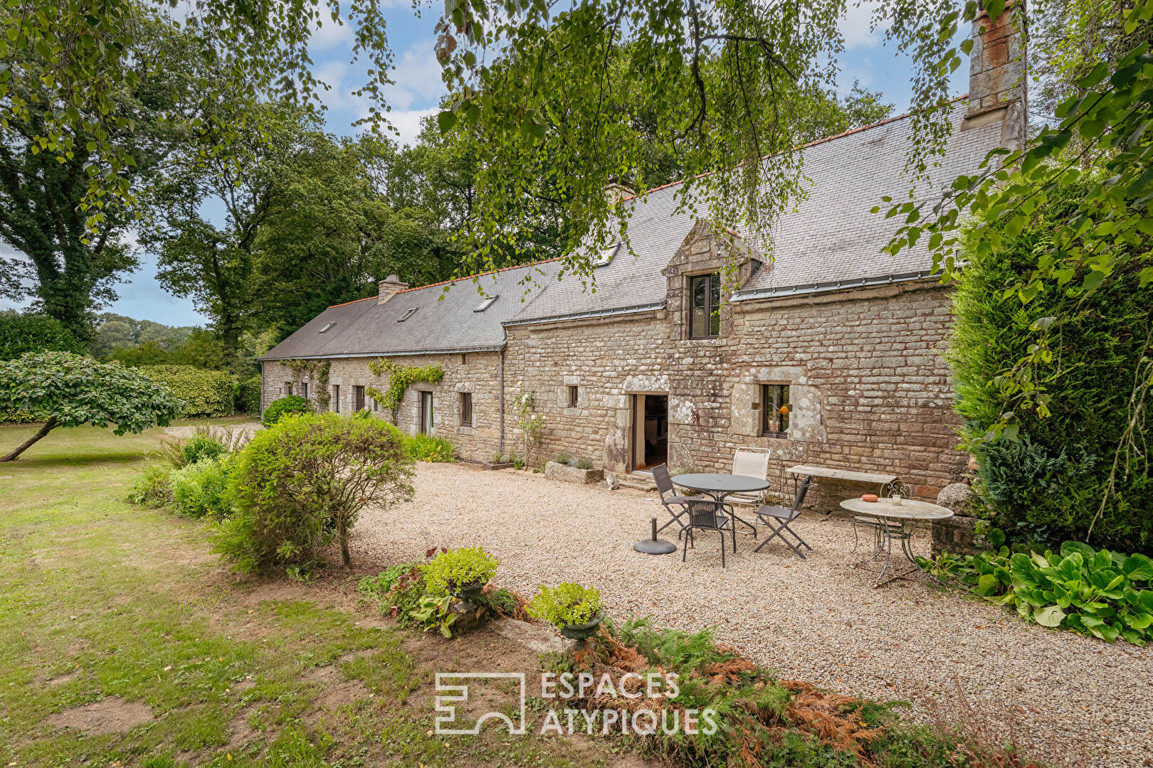 Agence immobilière de ESPACES ATYPIQUES Morbihan