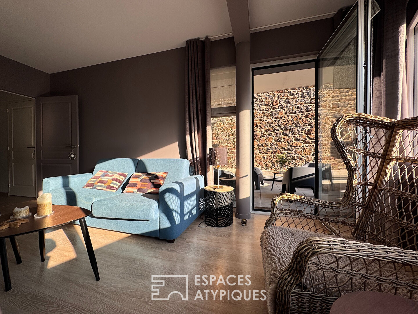 Agence immobilière de ESPACES ATYPIQUES Côtes-d'Armor