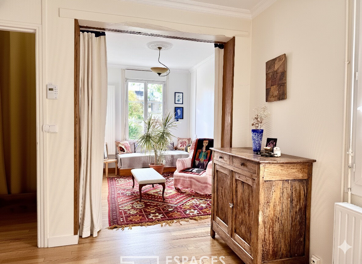 Charmante petite maison quartier Saint-Michel