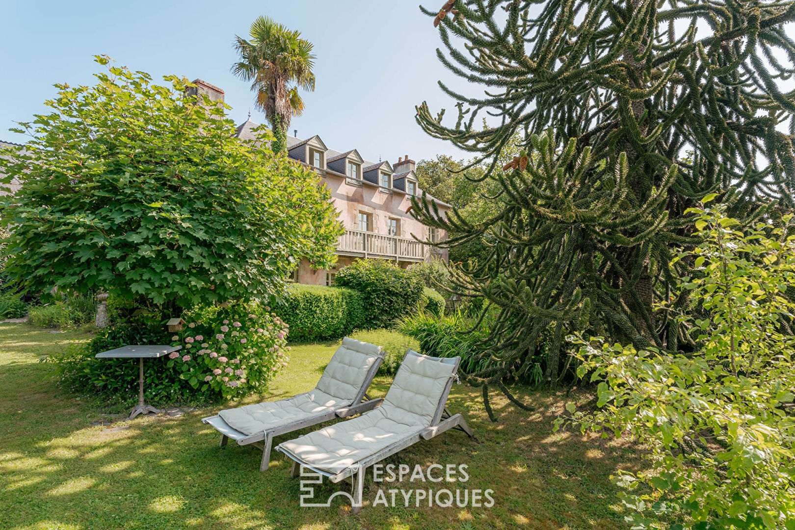 Agence immobilière de ESPACES ATYPIQUES Morbihan