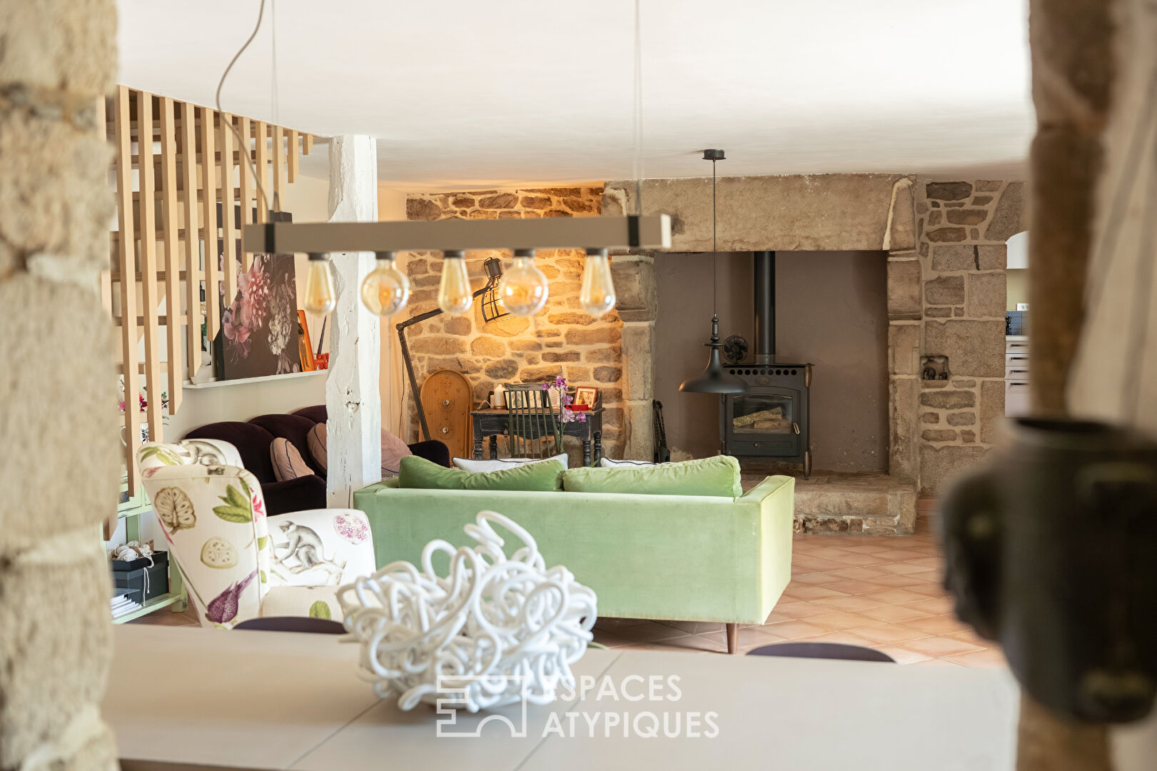 Agence immobilière de ESPACES ATYPIQUES Côtes-d'Armor