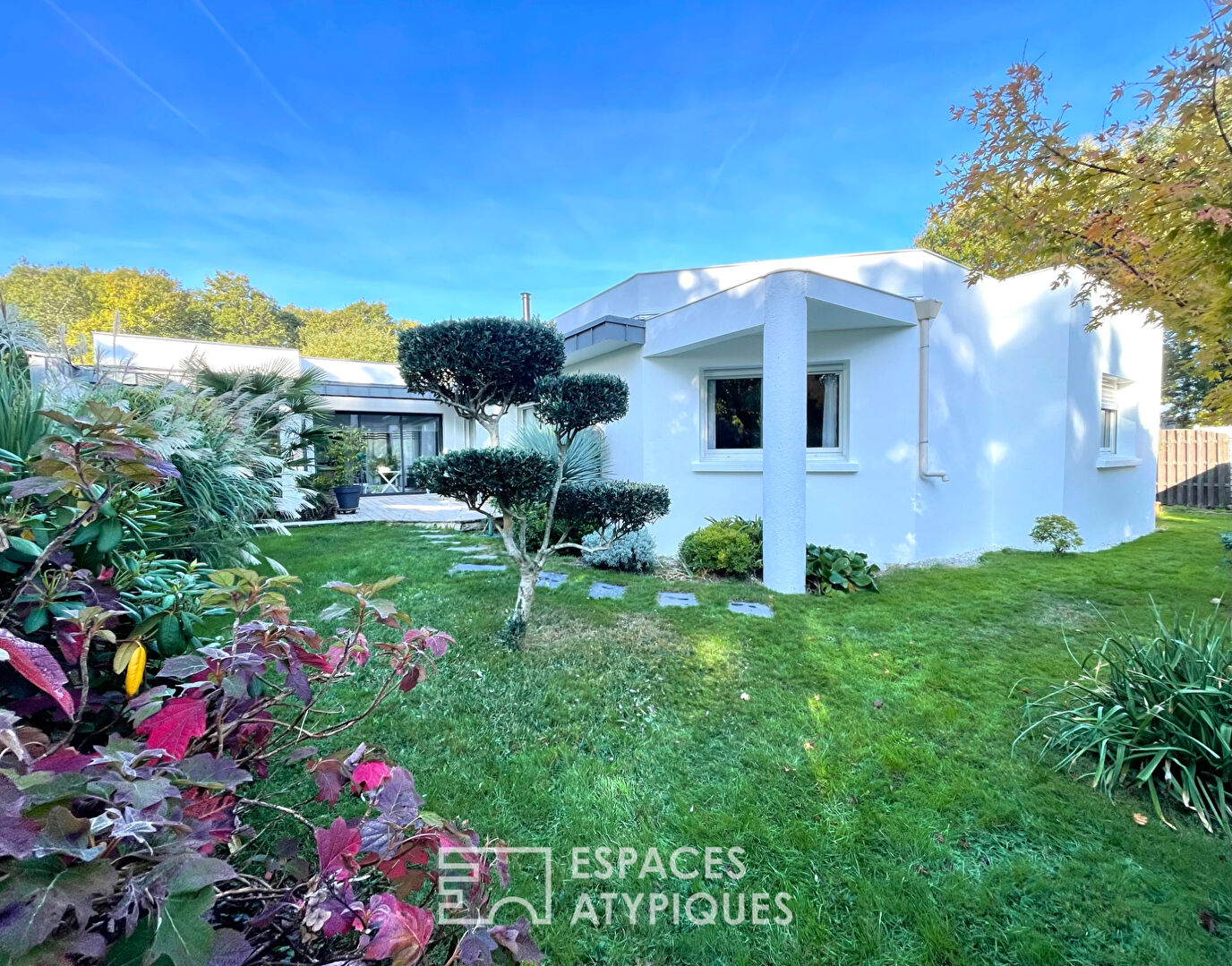 Agence immobilière de ESPACES ATYPIQUES Morbihan