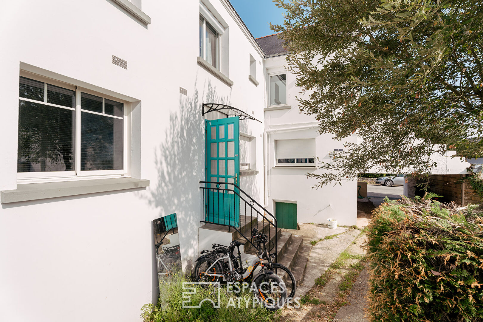 Appartement atypique et de charme sous les toits.