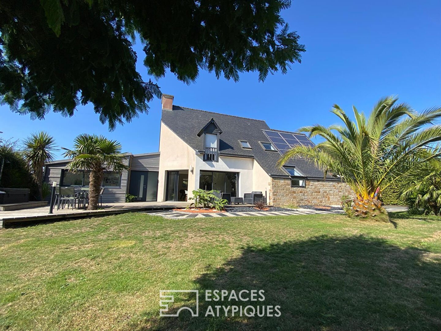 Ensemble immobilier Maison d'habitation et Gîte indépendant