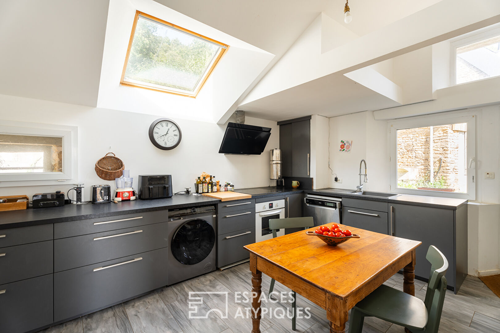 Photo Propriété singuliere pour familles, gîtes ou projet agricole image 5/6