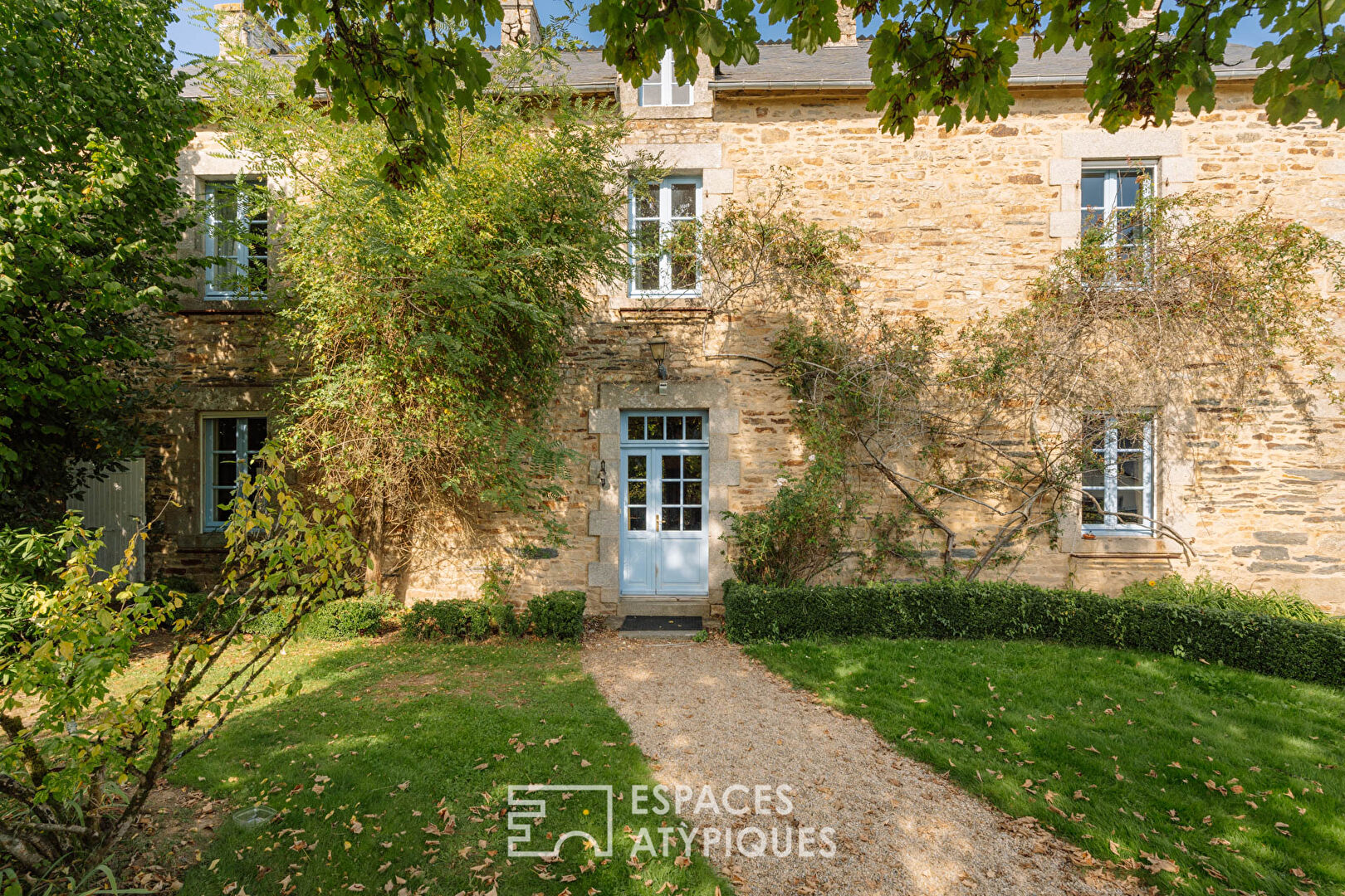 Agence immobilière de ESPACES ATYPIQUES Morbihan