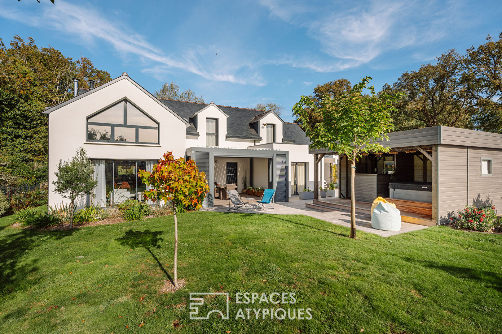 Agence immobilière de ESPACES ATYPIQUES Morbihan