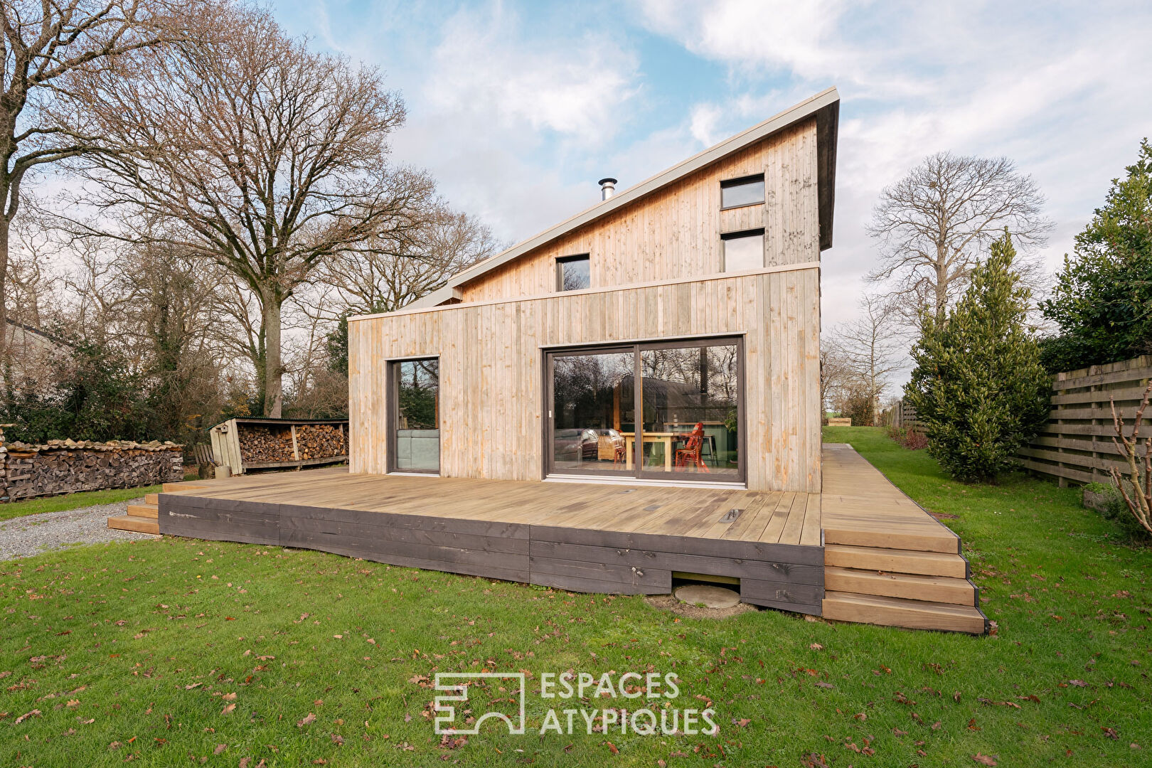 Agence immobilière de ESPACES ATYPIQUES Morbihan