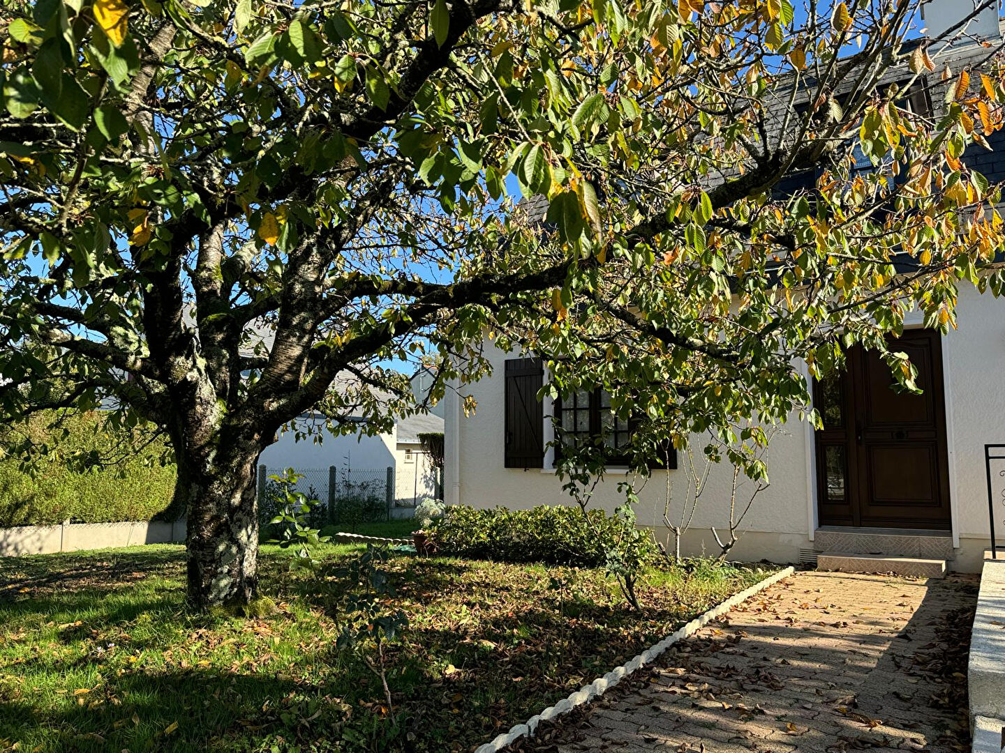 Photo Maison familiale avec grand potentiel à Montreuil-Juigné image 2/6