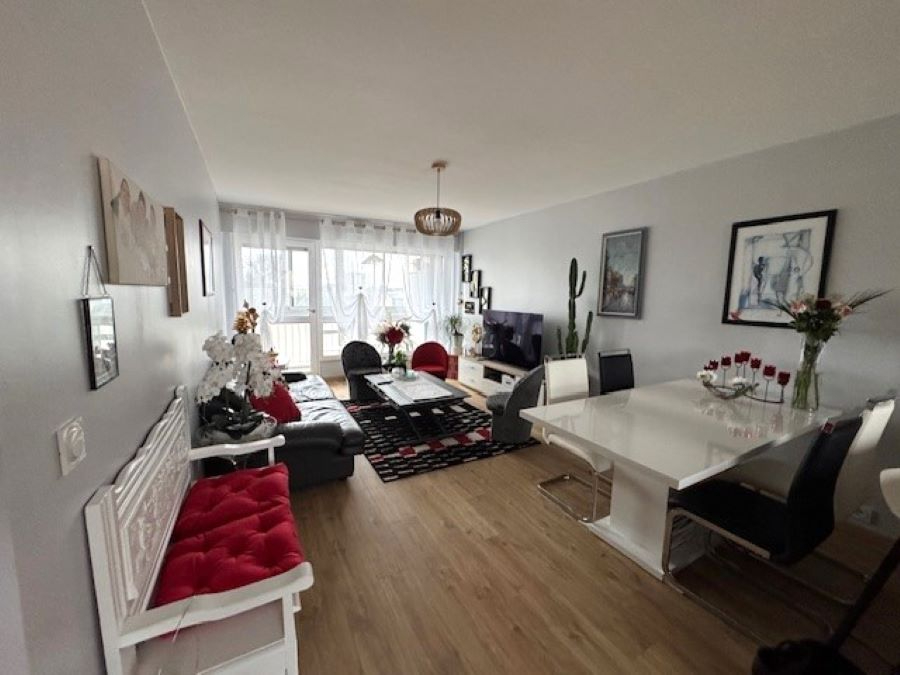 Photo Appartement Angers 4 pièce(s) 75.90 m2 image 2/6