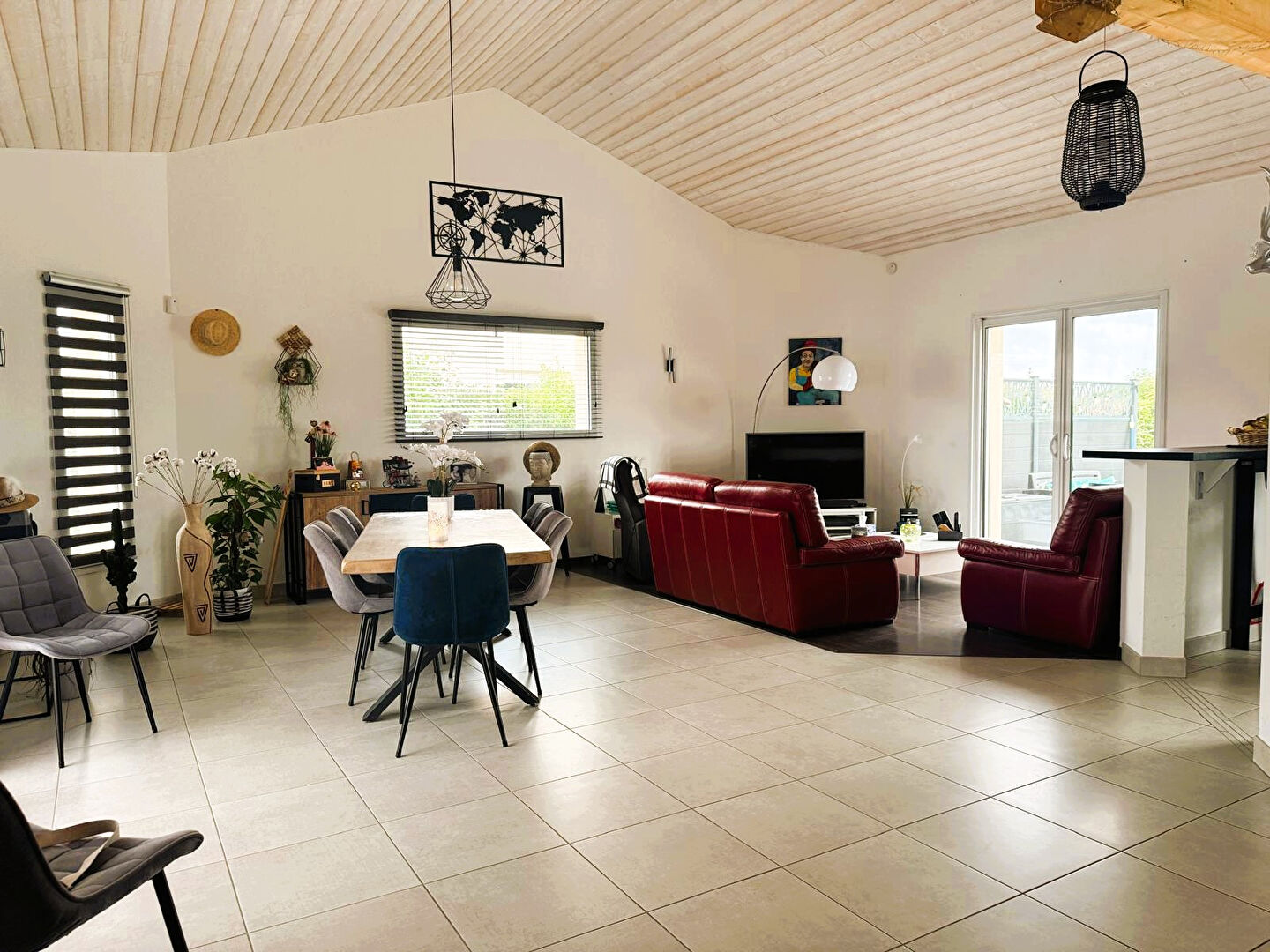 Photo Maison contemporaine 140 m² avec jardin de 1000 m²  à Doué-en-Anjou image 2/6