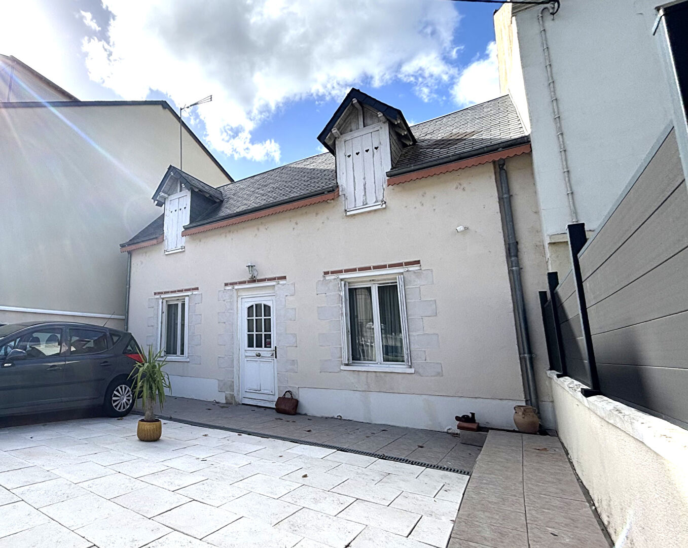 Agence immobilière de ETHICA IMMOBILIER La riche - ETHICA IMMOBILIER