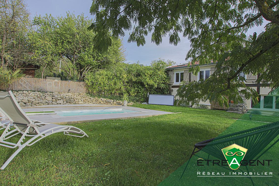 Photo Maison  5 pièce(s) 160 m2 image 4/6