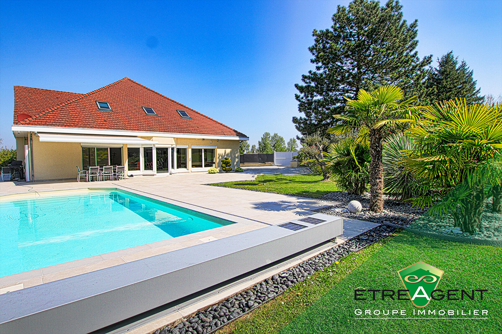 Maison Luzarches 10 pièce(s)