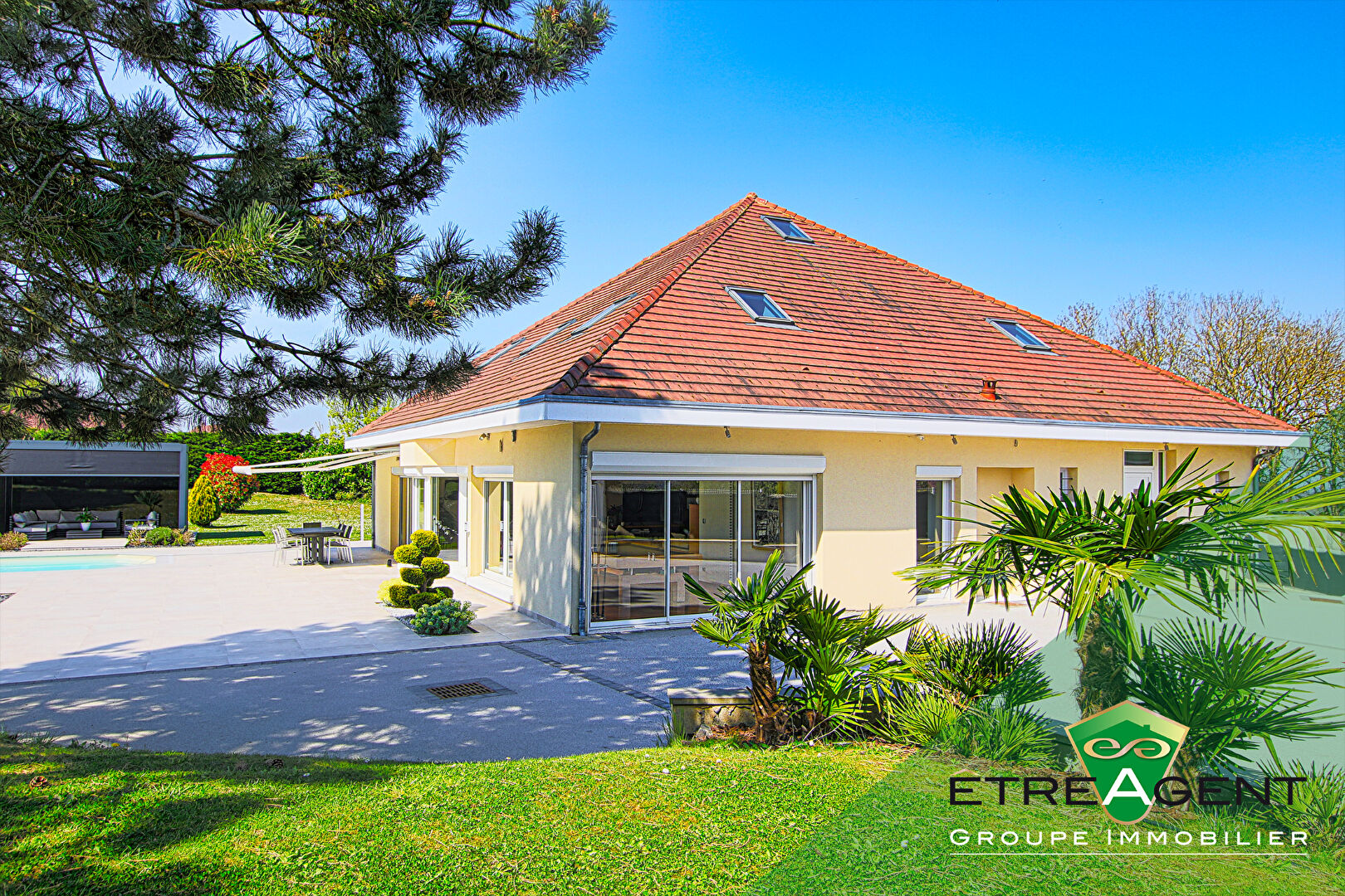 Photo Maison Luzarches 10 pièce(s) image 2/6