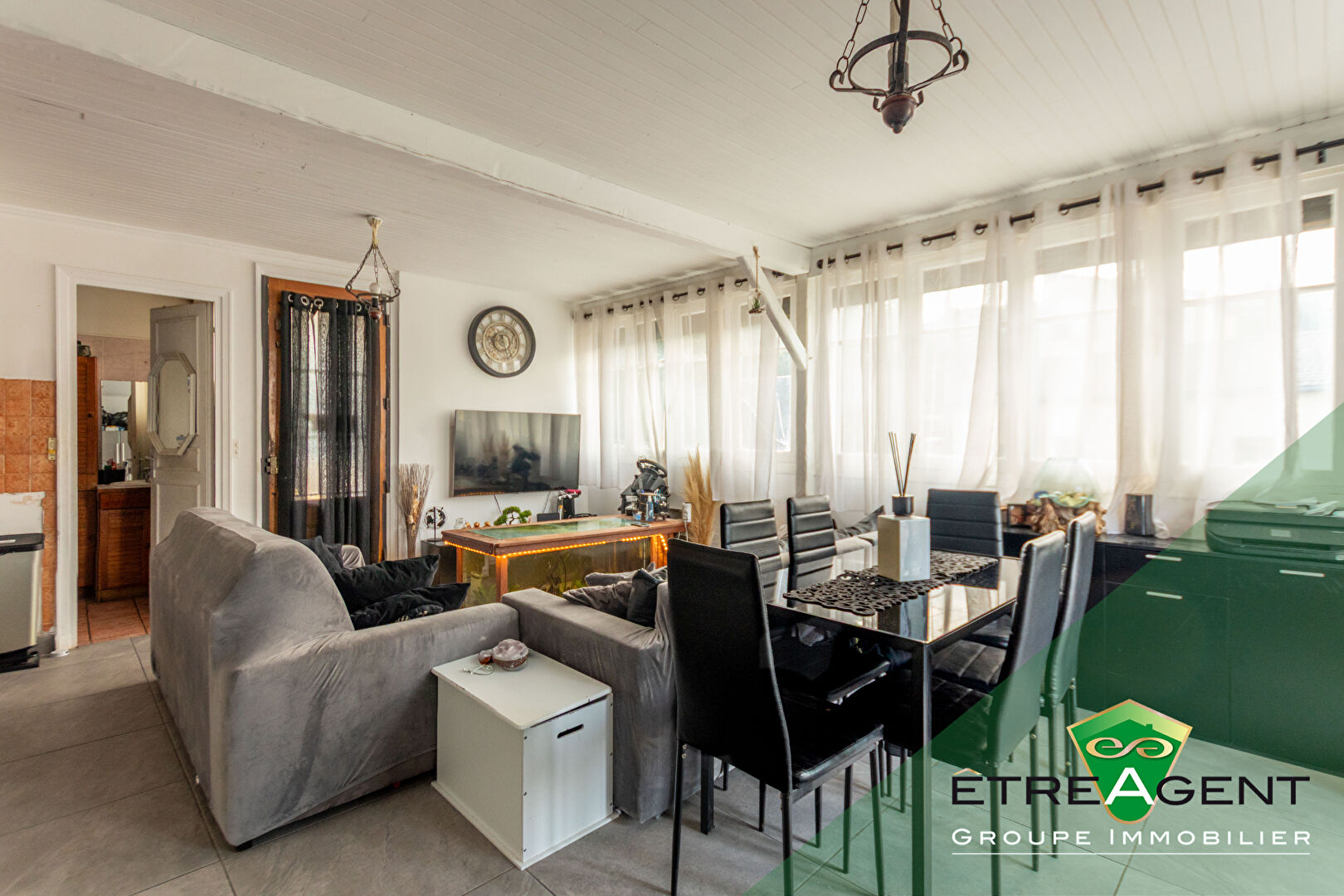 Photo Local commercial, Appartement, Hangar et Terrain image 3/6