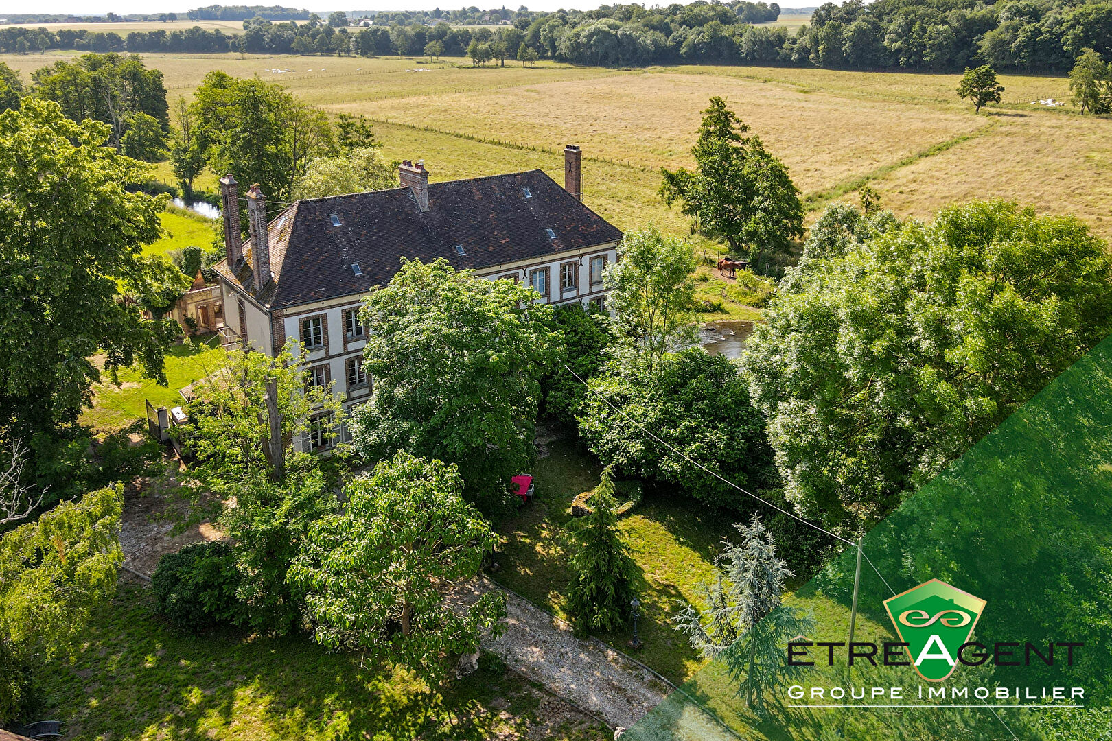 Maison VERNEUIL-D'AVRE-ET-D'ITON - 480 m² - 8 chambres