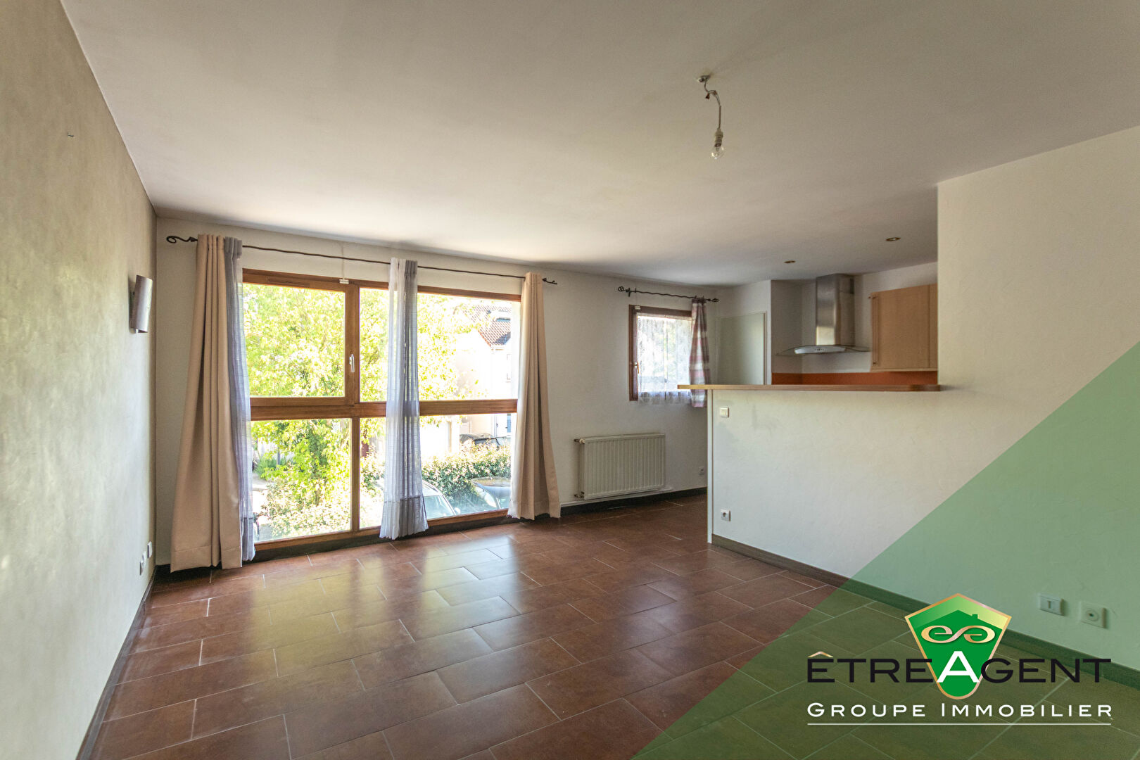 Photo Appartement Plaisir 2 pièce(s) 56.84 m2 image 3/6