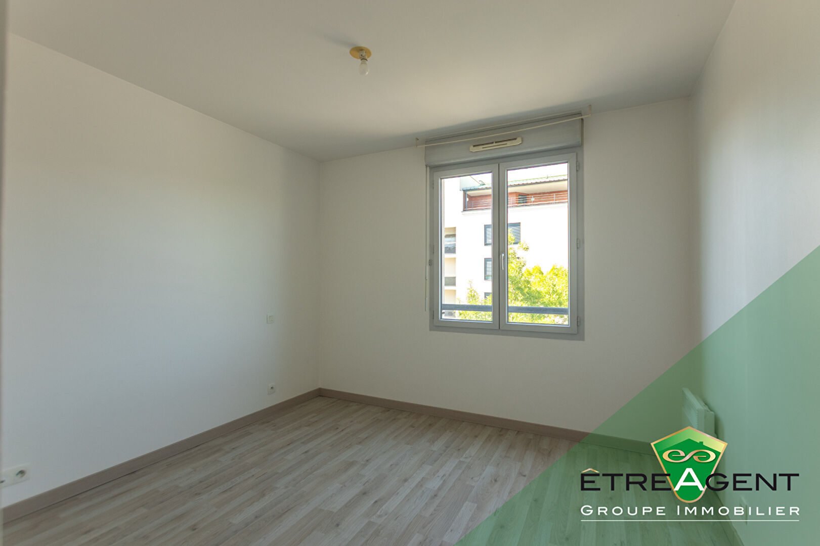 Photo Appartement 3 pièces 67m² + balcon + parking image 6/6